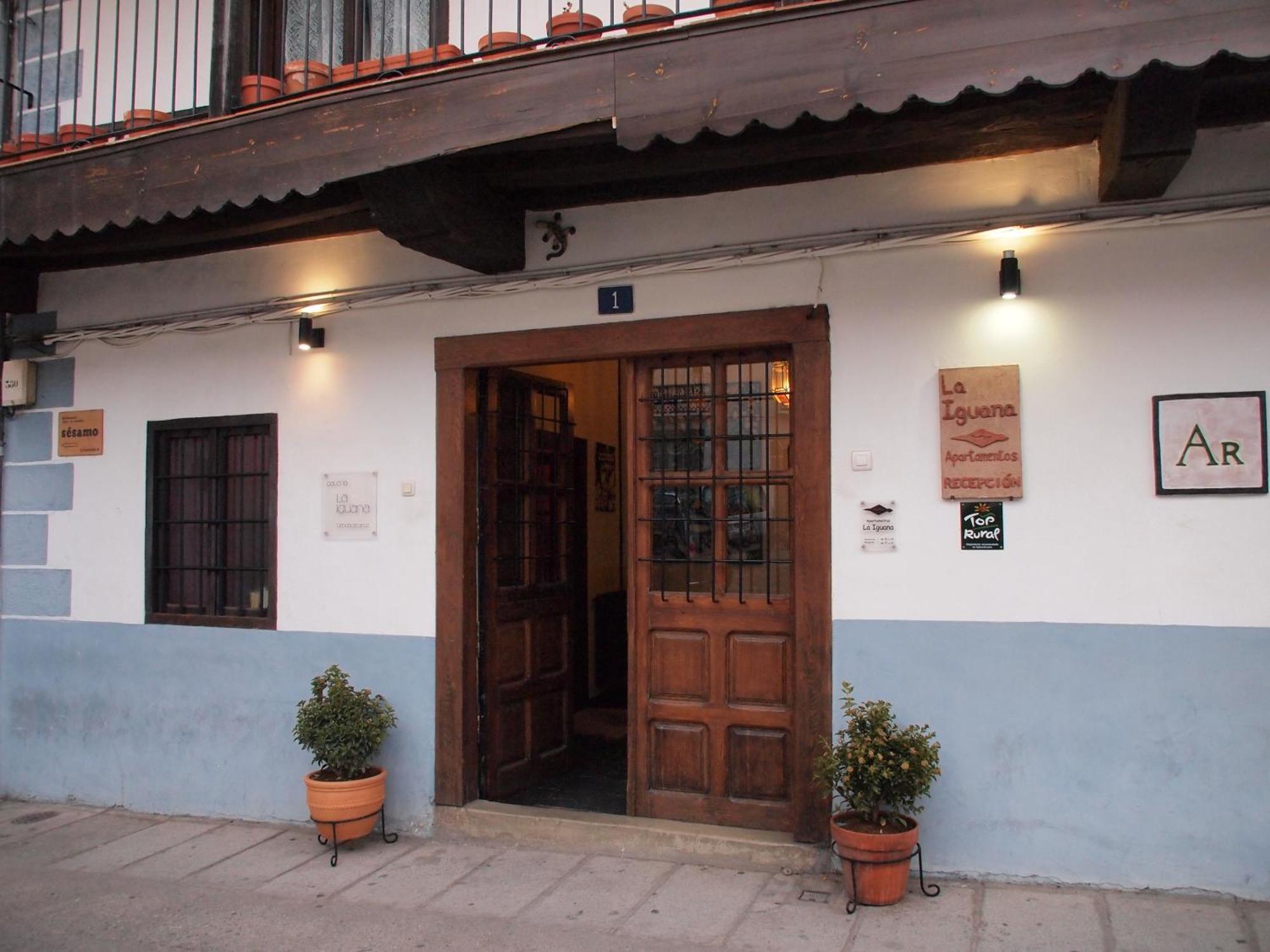 Apartamentos La Iguana Hervás المظهر الخارجي الصورة